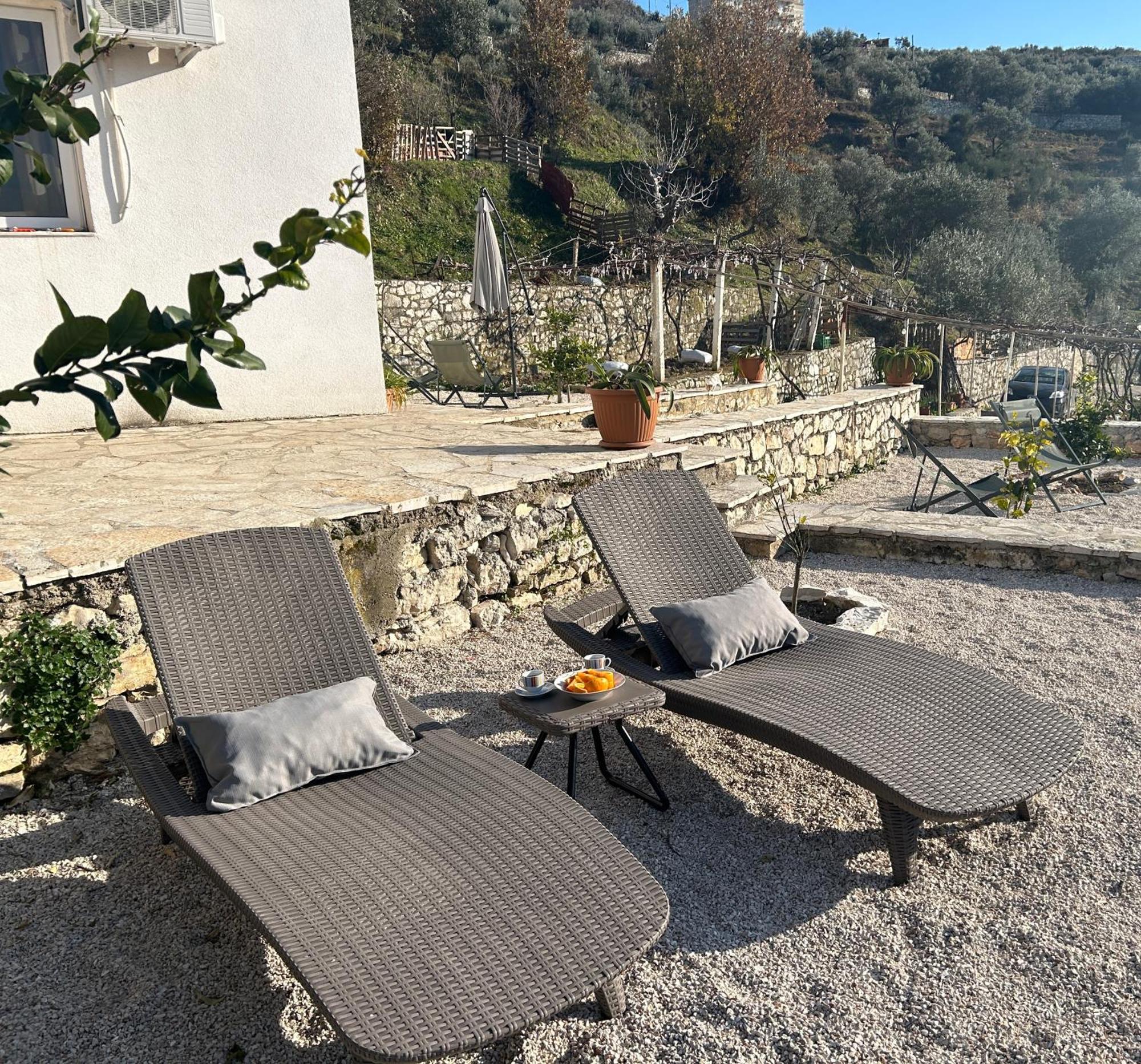 Hostel On The Hill - By Filikuri Beach Himara Kültér fotó